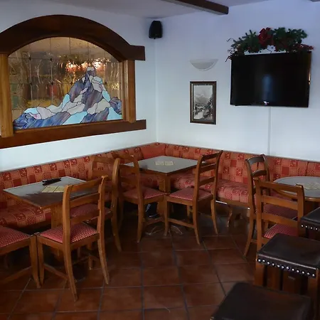 Fosson 3* ברויל-קרוויניה